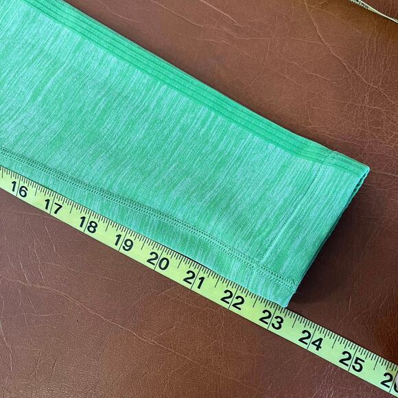 ECHT Arise Pure Seamless Leggings Green Tea Size Small Yoga Gym Workout Fitness - Picture 9 of 9